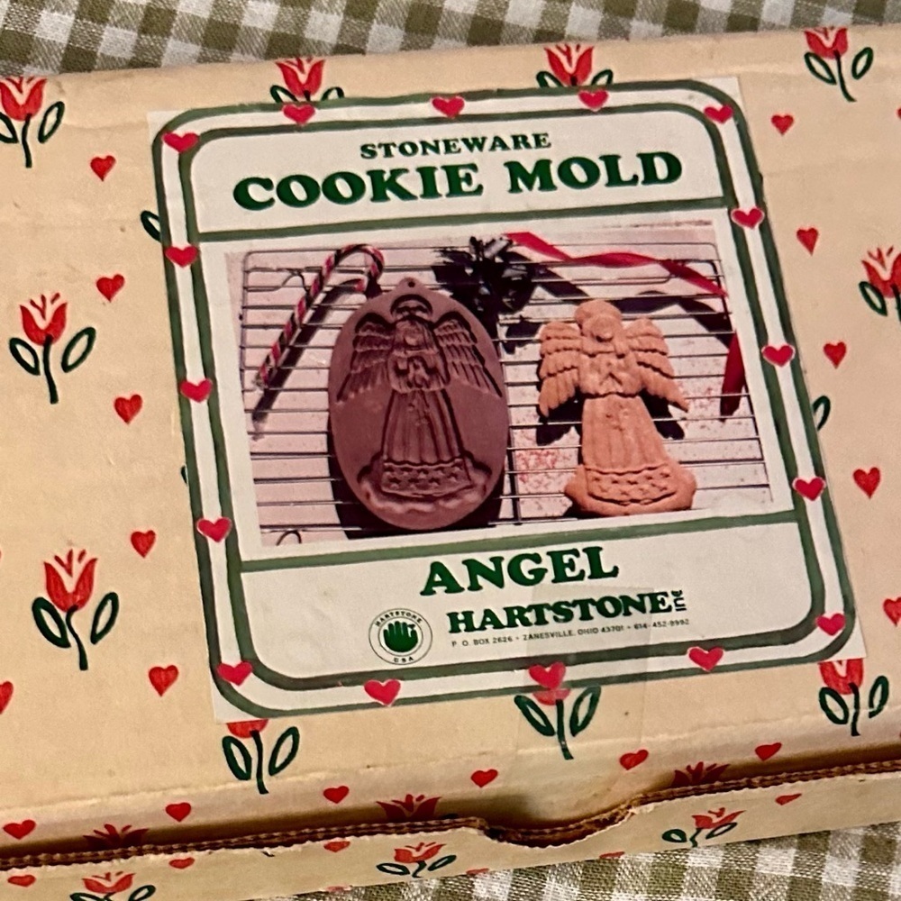 Retro Hartstone Angel Cookie Mold With Box and Recipe - Picture 2 of 9